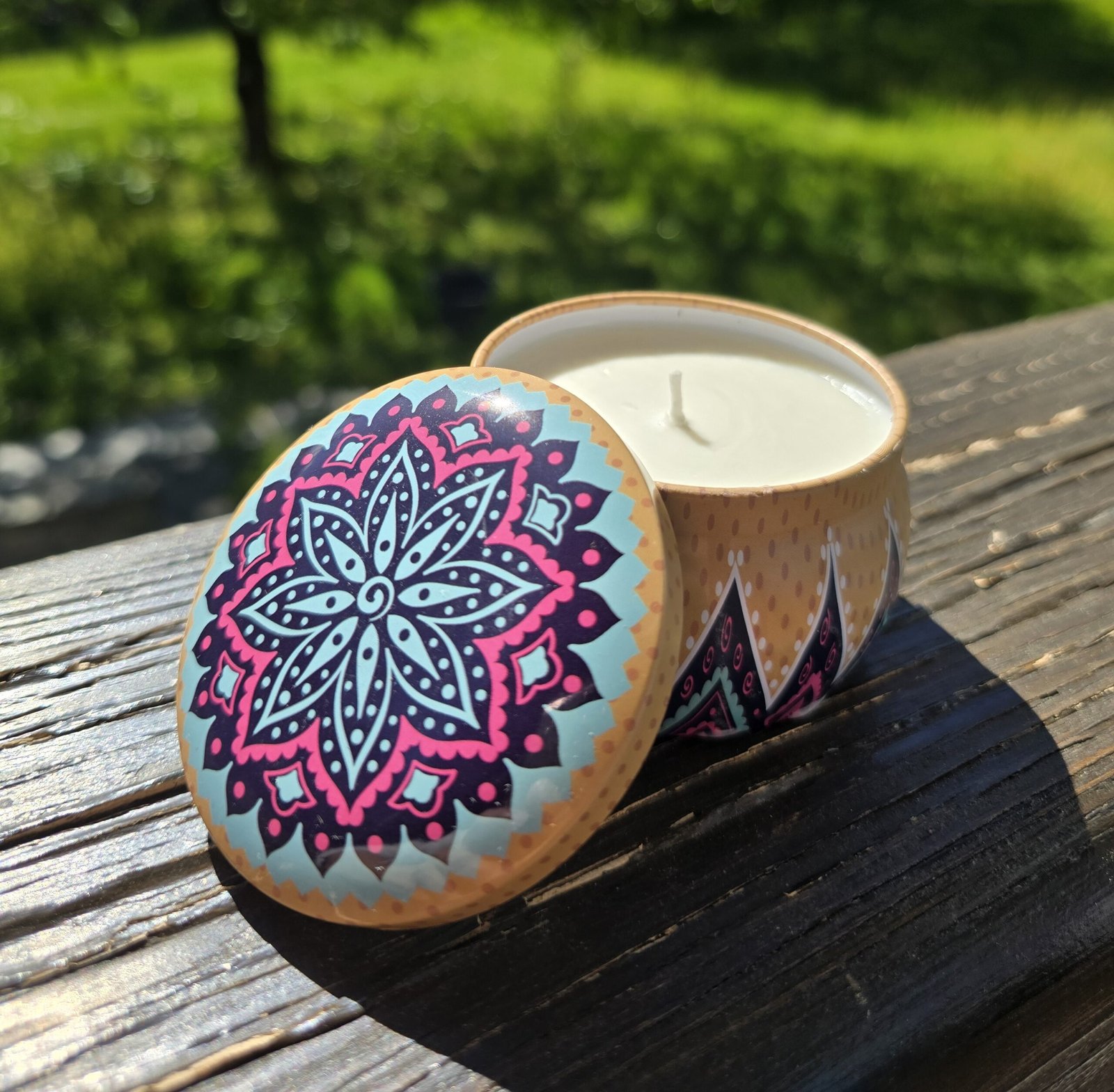 Candela Artigianale in Vaso Decorato Fragranza Lavanda